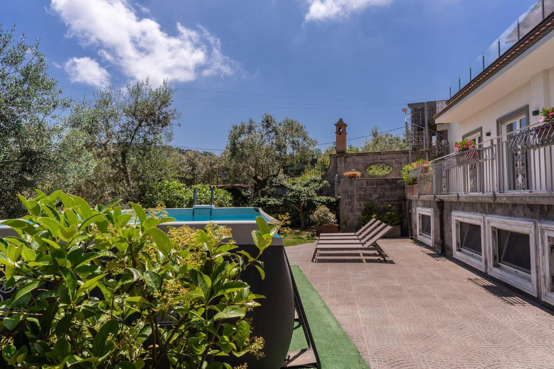 Villa Milena Modern Elegance Views And Guest Services Сорренто Экстерьер фото